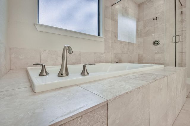 5337 Kansas Street D, Houston, TX 77007