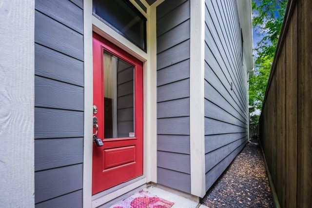 5337 Kansas Street D, Houston, TX 77007