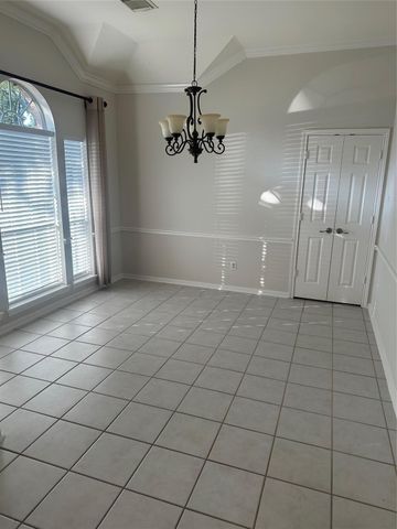 15915 Clear Pointe Dr Drive, Cypress, TX 77429