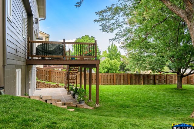 5127 N 137 Avenue, Omaha, NE 68164