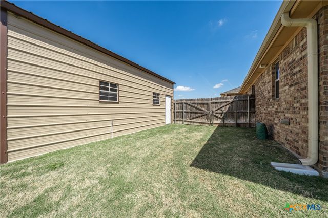 109 Northern Avenue, Gatesville, TX 76528