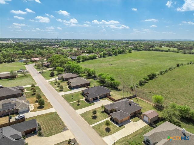 109 Northern Avenue, Gatesville, TX 76528