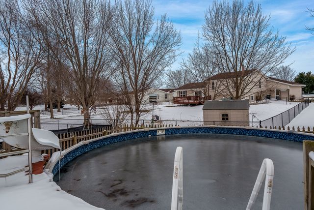 136 Harvest Glenn Drive, Davis Junction, IL 61020