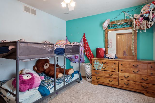 136 Harvest Glenn Drive, Davis Junction, IL 61020