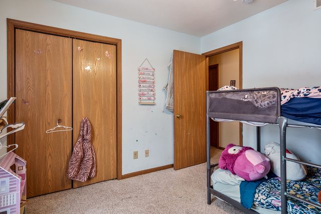 136 Harvest Glenn Drive, Davis Junction, IL 61020