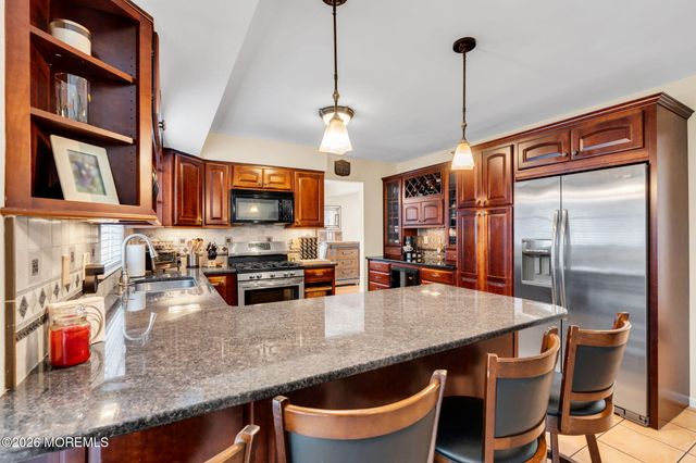57 Concord Circle, Howell, NJ 07731