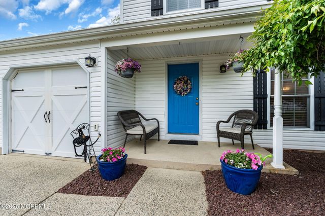 57 Concord Circle, Howell, NJ 07731