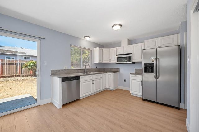 141 Gunnison Ave, Sacramento, CA 95838
