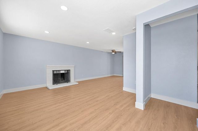 141 Gunnison Ave, Sacramento, CA 95838