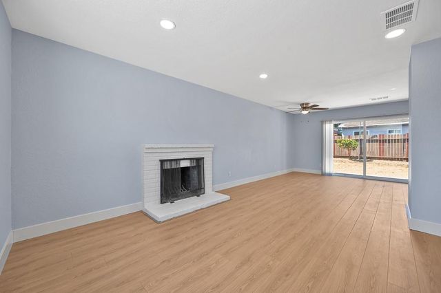 141 Gunnison Ave, Sacramento, CA 95838