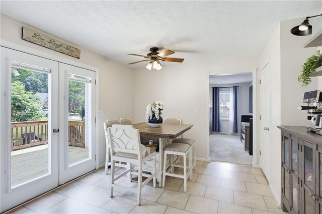 277 Lakeview Lane, Hiram, GA 30141