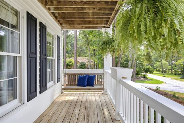 277 Lakeview Lane, Hiram, GA 30141