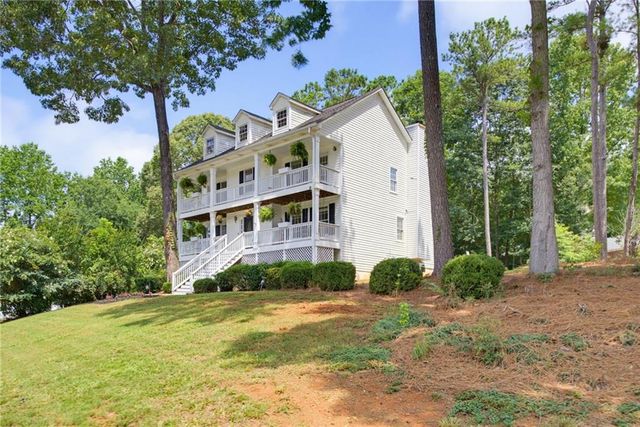 277 Lakeview Lane, Hiram, GA 30141
