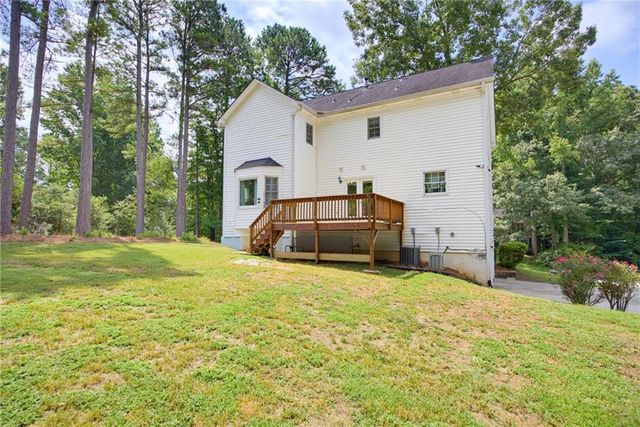 277 Lakeview Lane, Hiram, GA 30141