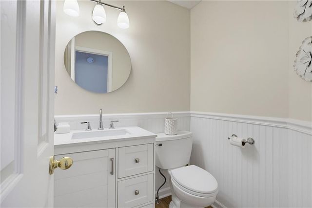 277 Lakeview Lane, Hiram, GA 30141