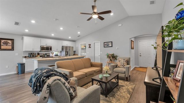 1034 CORSO DRIVE, Winter Haven, FL 33884