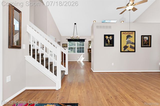 6496 Lake Meadow Drive, Waterford Charter Township, MI 48327