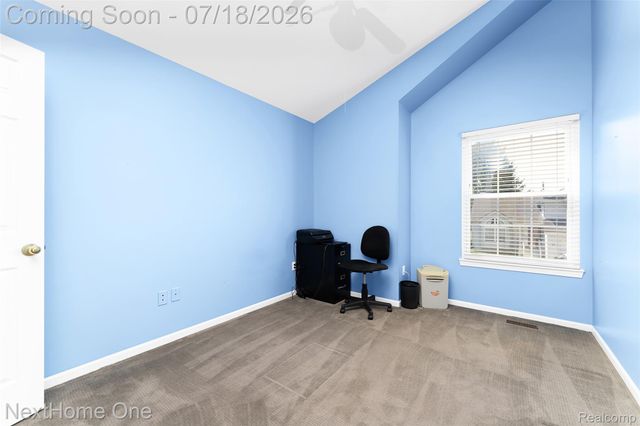6496 Lake Meadow Drive, Waterford Charter Township, MI 48327