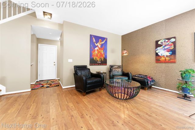 6496 Lake Meadow Drive, Waterford Charter Township, MI 48327