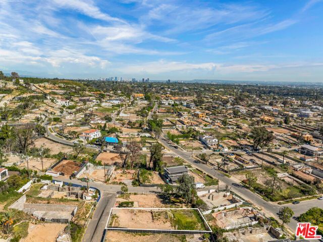 15208 Whitfield Avenue, Pacific Palisades (los Angeles), CA 90272