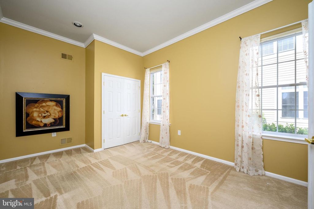 38 STRATHMERE ST, Waretown, NJ 08758