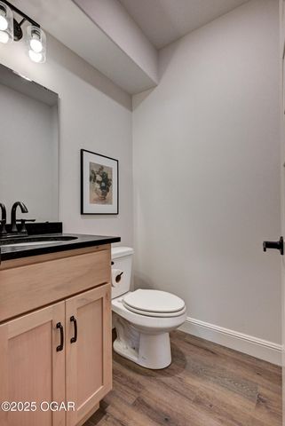 1110 E 42nd Street, Joplin, MO 64804