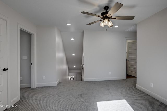 1110 E 42nd Street, Joplin, MO 64804