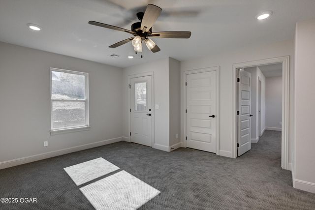 1110 E 42nd Street, Joplin, MO 64804