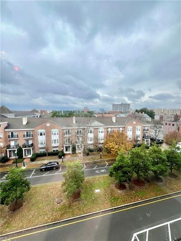 388 Boush St Unit 418, Norfolk, VA 23510
