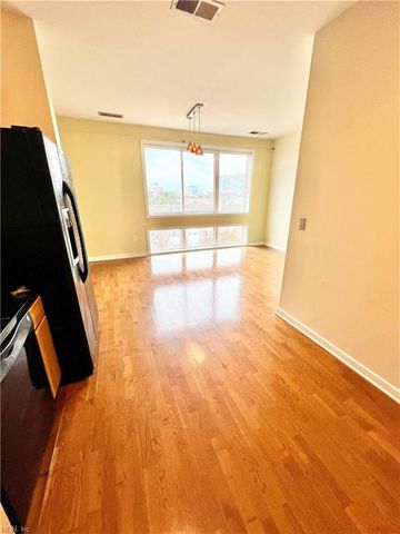 388 Boush St Unit 418, Norfolk, VA 23510