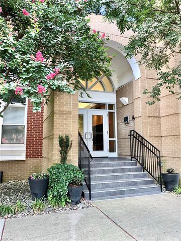 388 Boush St Unit 418, Norfolk, VA 23510
