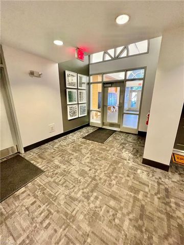 388 Boush St Unit 418, Norfolk, VA 23510