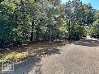 2 Sherwood Oaks Lane Acres, Jonesboro, AR 72404