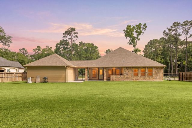 19534 Desna Drive, Porter, TX 77365