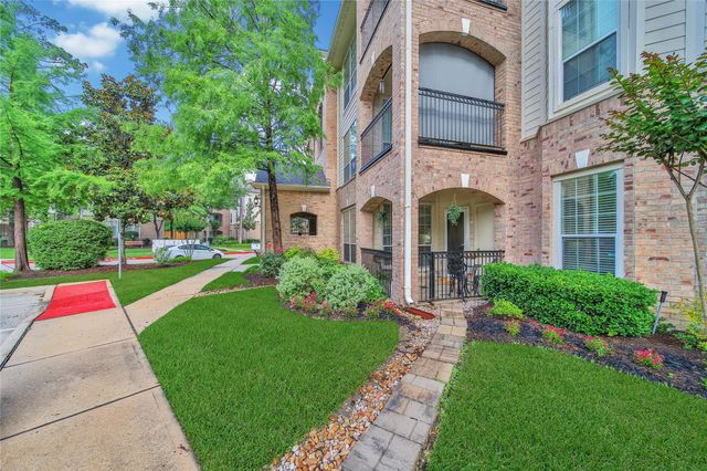 6607 Lake Woodlands Drive 612, The Woodlands, TX 77382