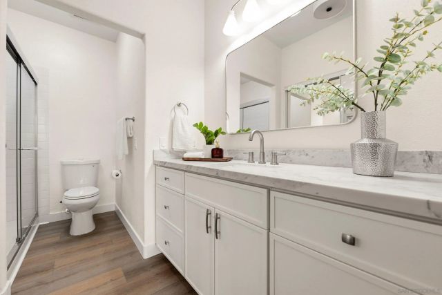 3504 Caminito El Rincon 5, San Diego, CA 92130