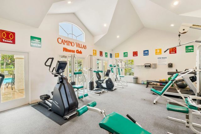 3504 Caminito El Rincon 5, San Diego, CA 92130