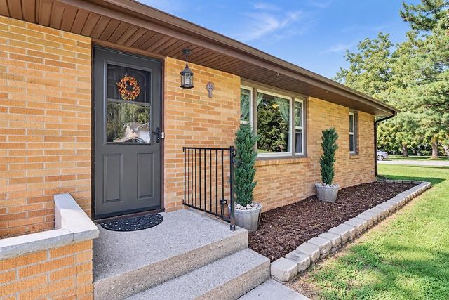3616 S Glenwood Drive, Beloit, WI 53511