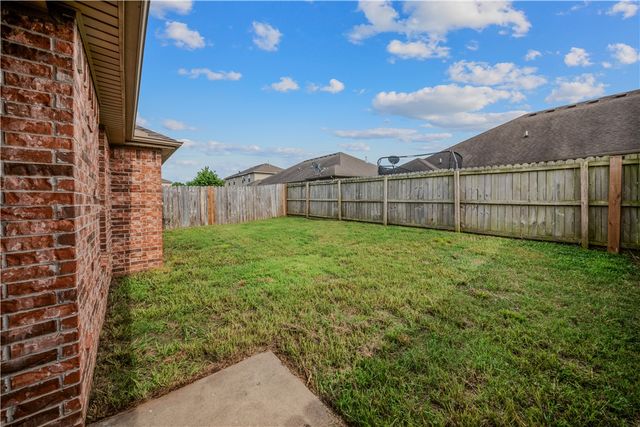 288 Copper Oaks Drive, Centerton, AR 72719