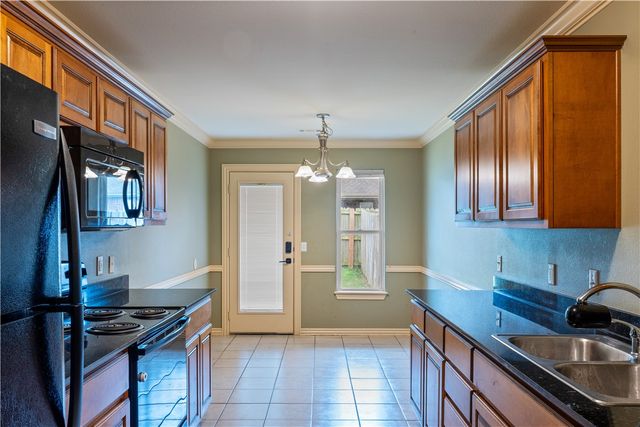 288 Copper Oaks Drive, Centerton, AR 72719