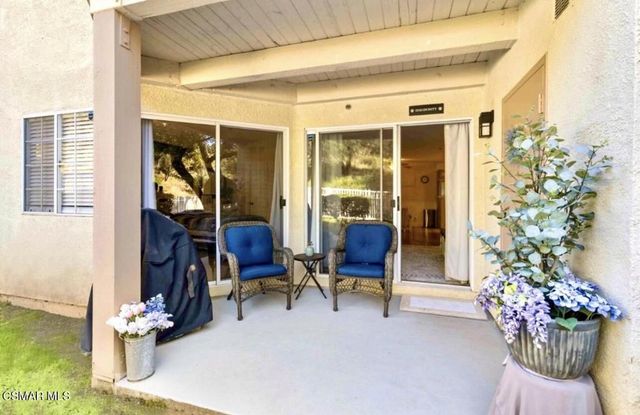 5805 Oak Bend Lane 211, Oak Park, CA 91377