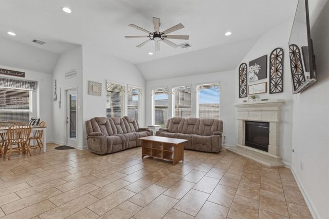 19122 Gaslamp Point Court, Cypress, TX 77429