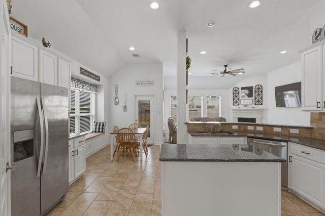 19122 Gaslamp Point Court, Cypress, TX 77429