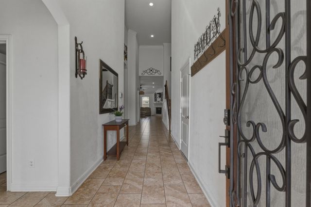 19122 Gaslamp Point Court, Cypress, TX 77429