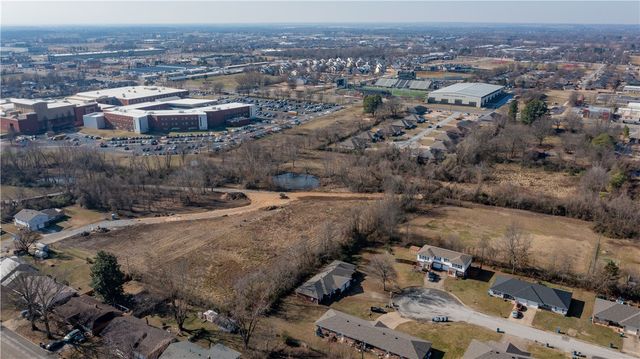 Lawrence Street, Bentonville, AR 72712