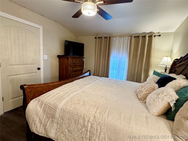 108 Maple Street, Locust Grove, OK 74352