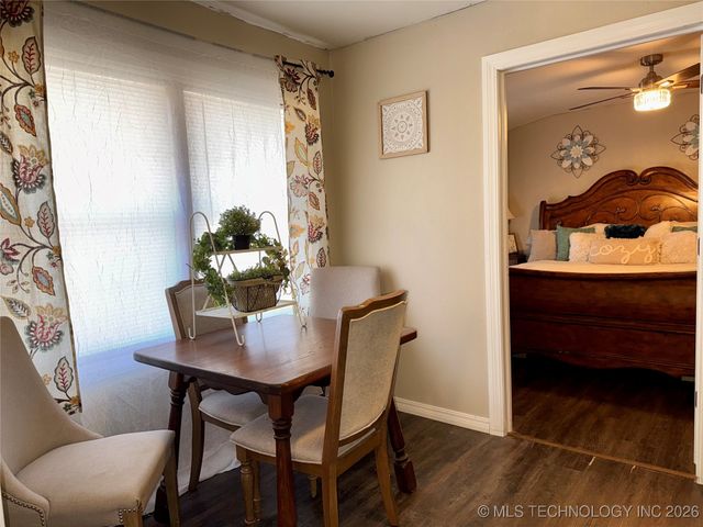 108 Maple Street, Locust Grove, OK 74352