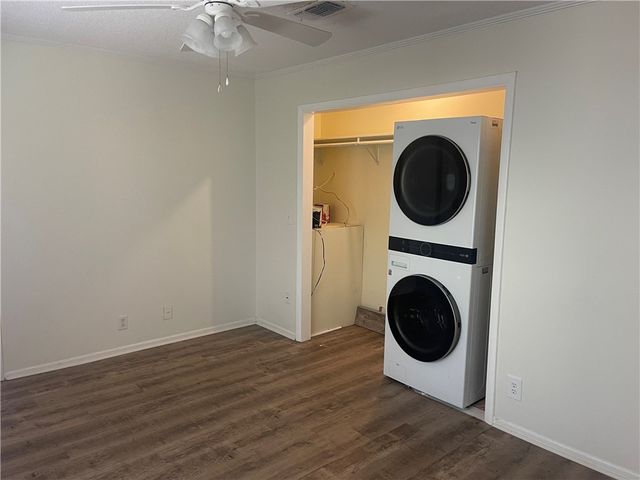 800 Mallery Street C-30, St Simons Island, GA 31522