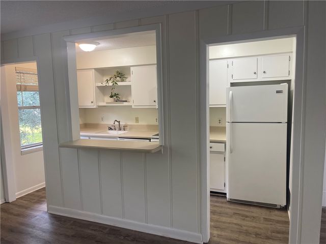 800 Mallery Street C-30, St Simons Island, GA 31522