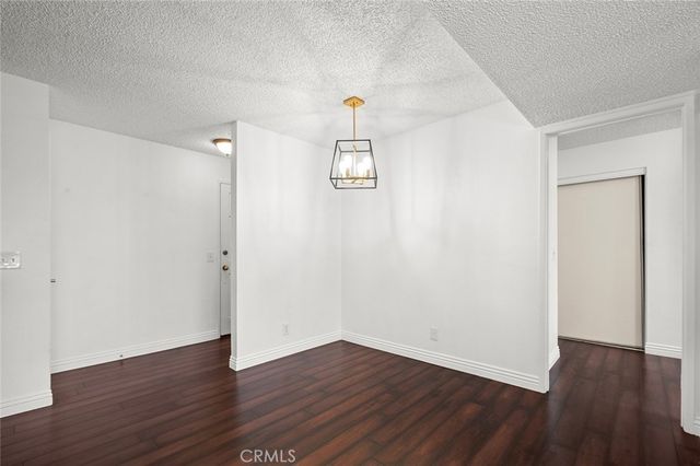 2507 E 15th Street 204, Long Beach, CA 90804